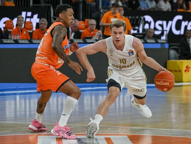 他们通过积 他们通过积