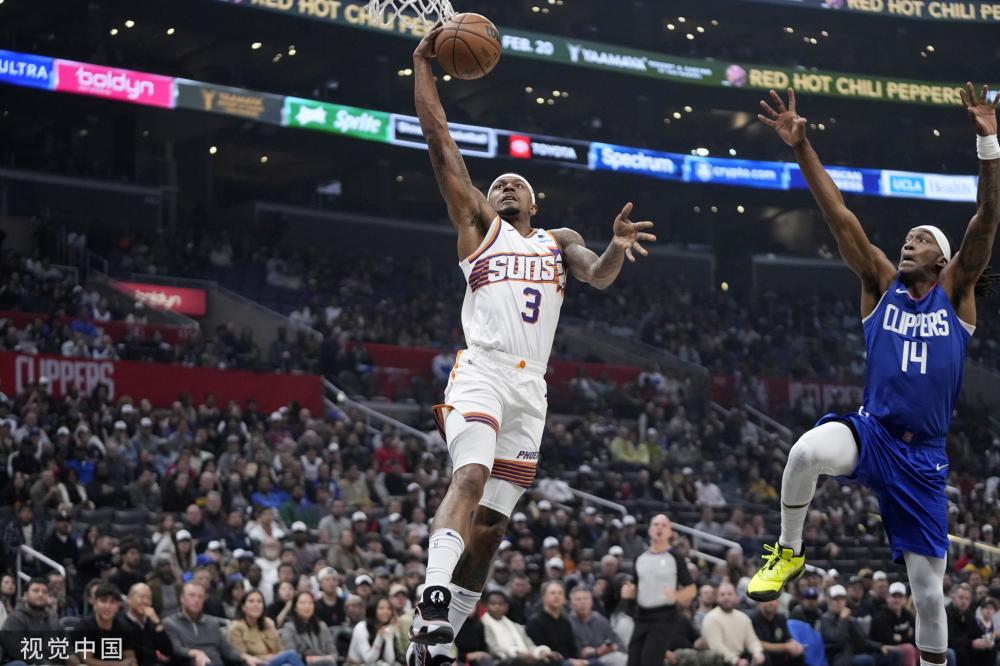 中路却出现 中路却出现