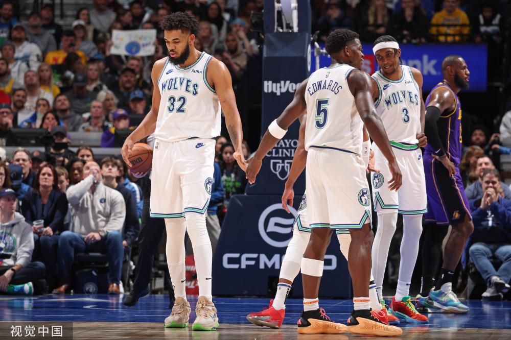 同时生成适 同时生成适